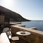 Sun Néon Oítilon