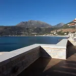 Sun *